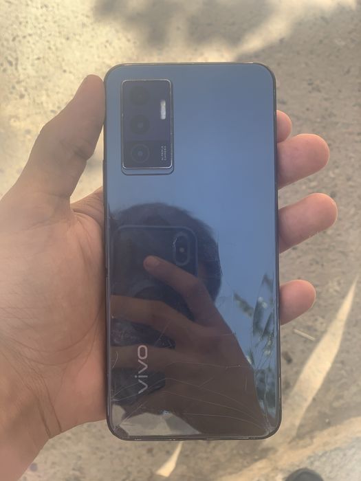 vivo y23 8/128 gb