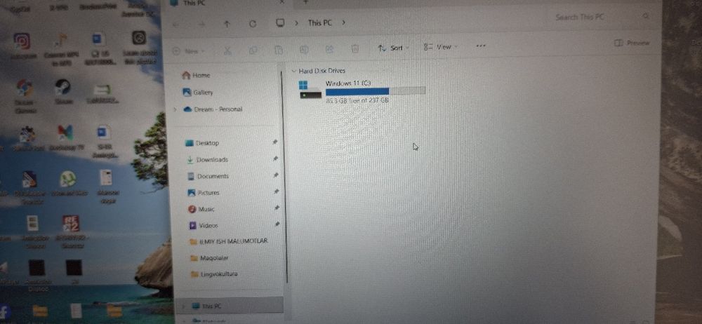 Hp EliteBook 840 8th Generation Core i7 RAM 16Gb. SSD 250Gb