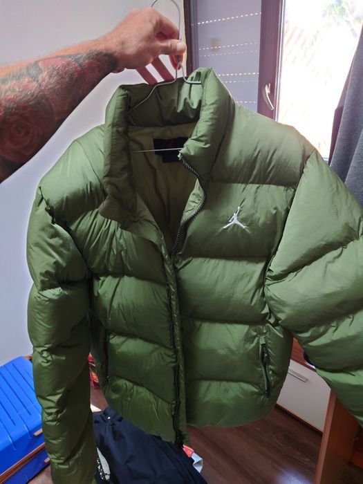 Geacă pufoasă verde Adidas Jordan Essentials