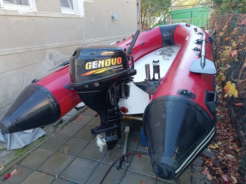 Двигател за лодка  Геново
