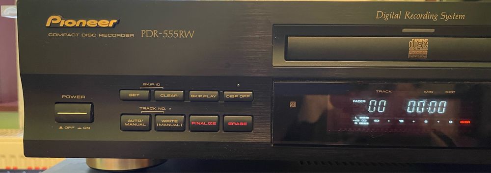 CD Recorder RW Pioneer PDR 555 RRW