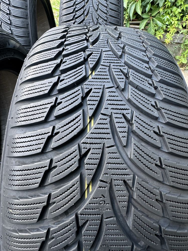 Зимни гуми Nokian 225/45/17