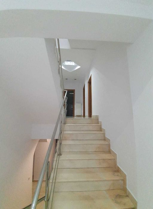 Inchiriere Casa Aparatorii Patriei 4 min de metrou - proprietar