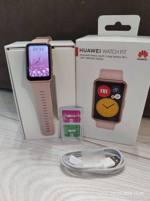 Смарт часовник HUAWEI Watch Fit Sakura Pink розов