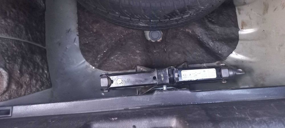 Gentra 2015 srochna sotiladi