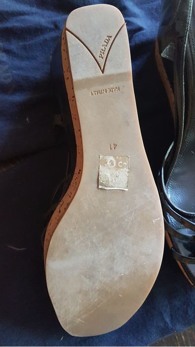 Vand sandale originale Prada piele marimea 41