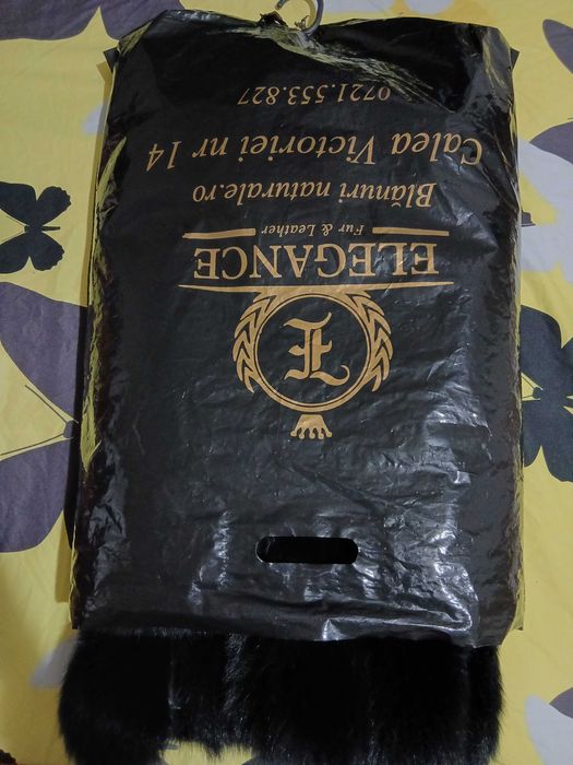 Haina blana nou nouta