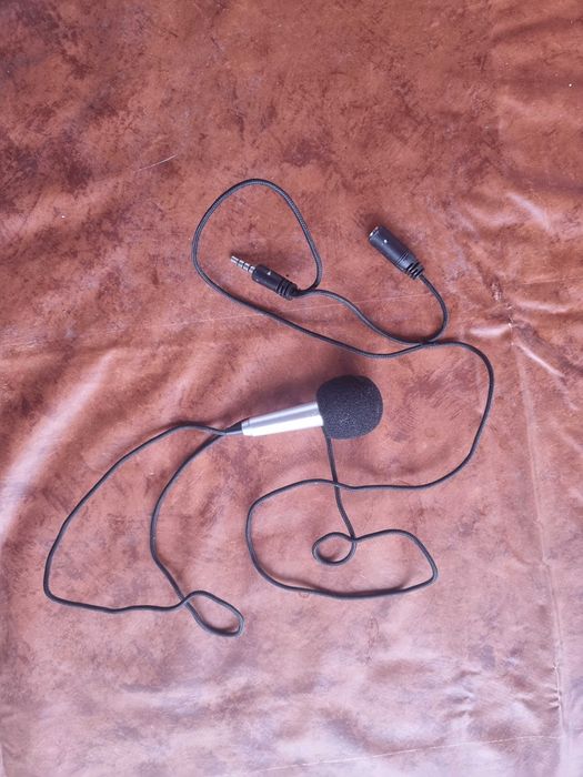 Microfon mini karaoke pentru telefon