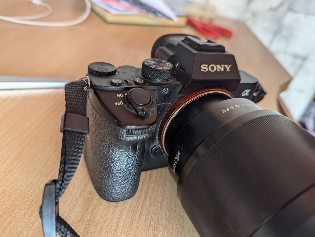 Sony a7iii с изгорели точки на сензора (лесно се коригира в Lightroom)