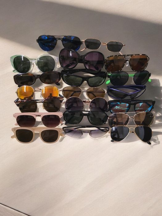 Слънчеви и диоптрични очила на едро