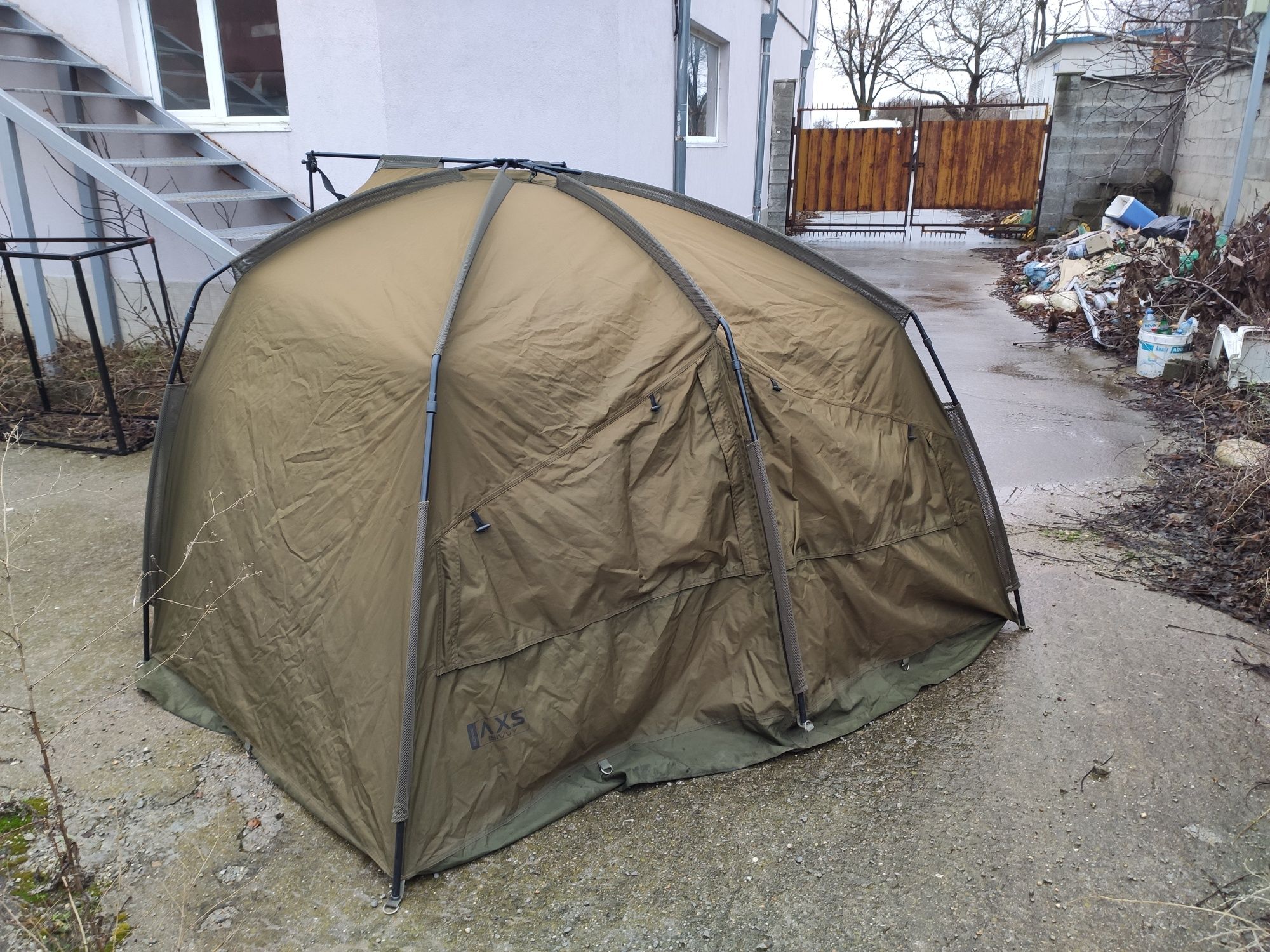 Палатка. Sonik AXS Bivvy