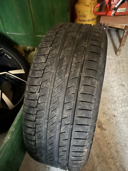 Vand anvelope vară  Continental