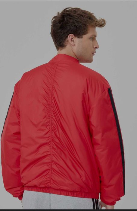 Adidas Essentials 3-Streifen Insulated Bomberjacke M