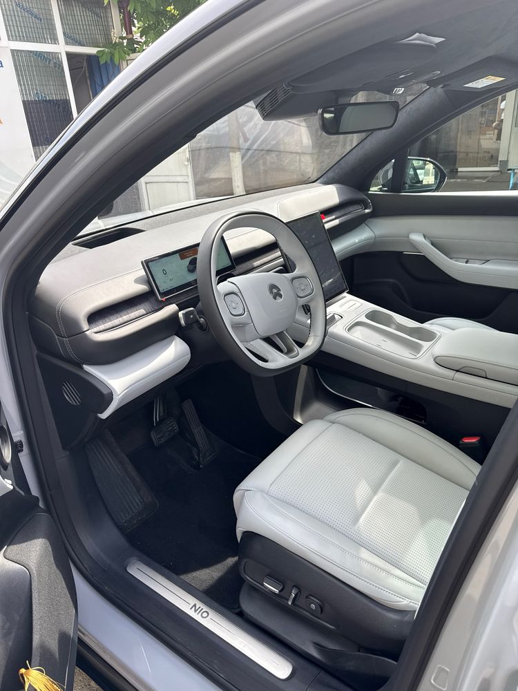 Nio es6 2024 moshina ideal engide