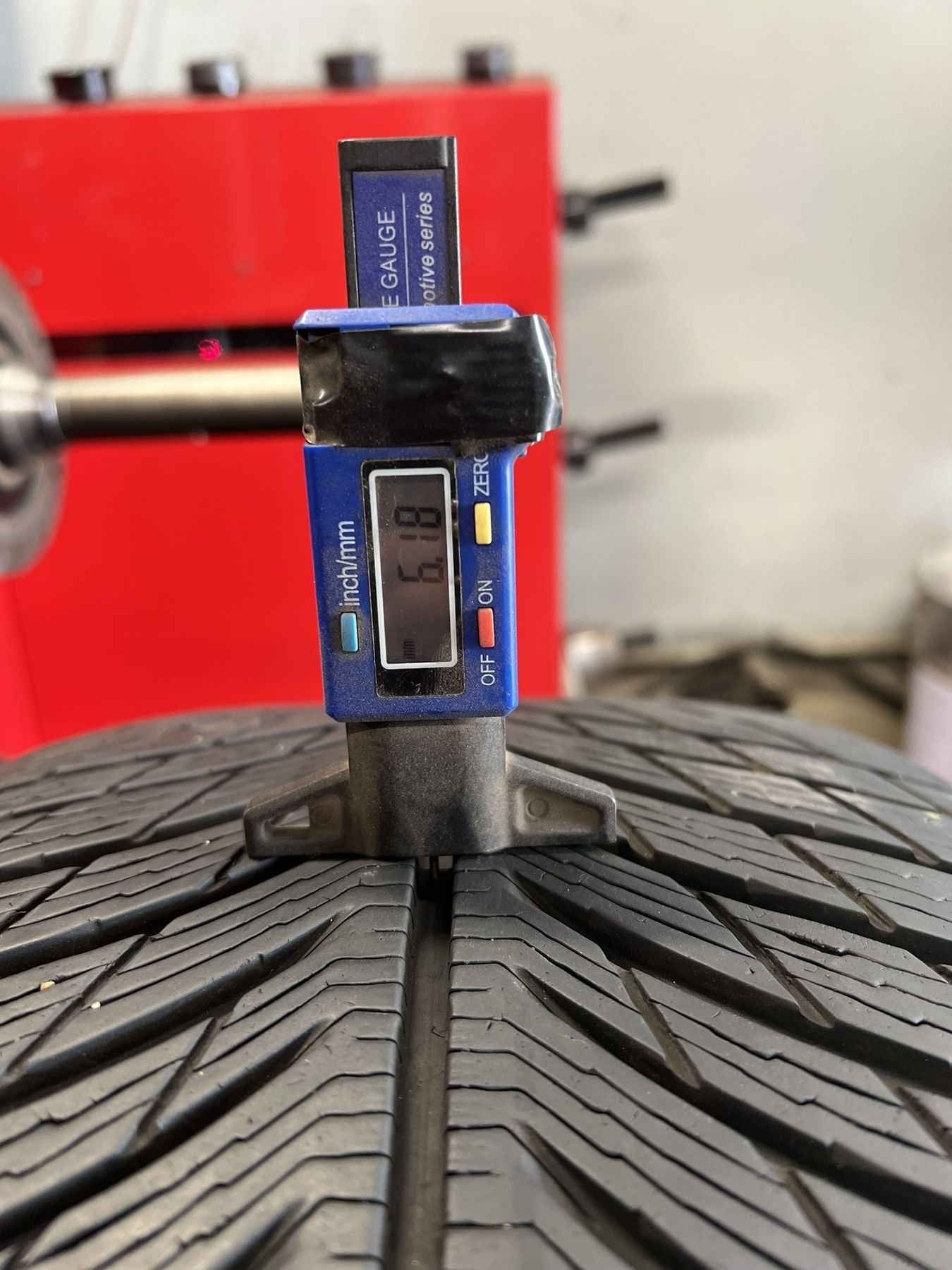 Зимни гуми 255/40 R20 Michelin