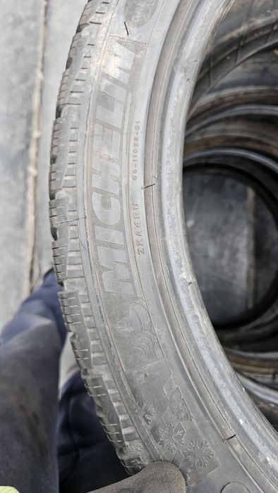 4бр Гуми 225 40 18 мишелин