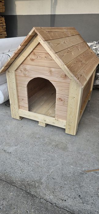 Vând cușcă pentru câine