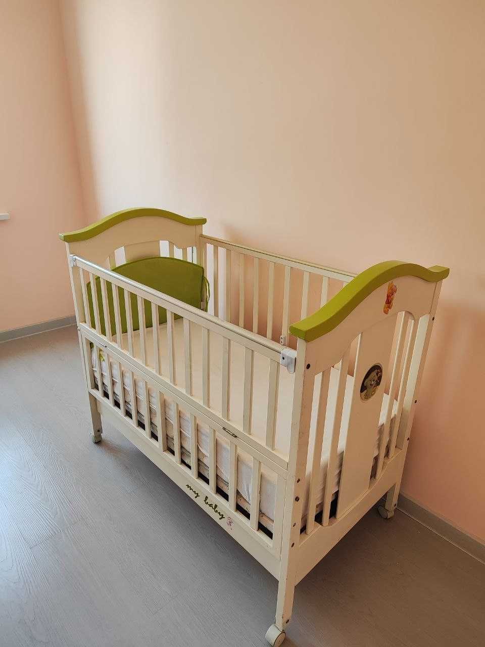Срочно продаётся с матрасом