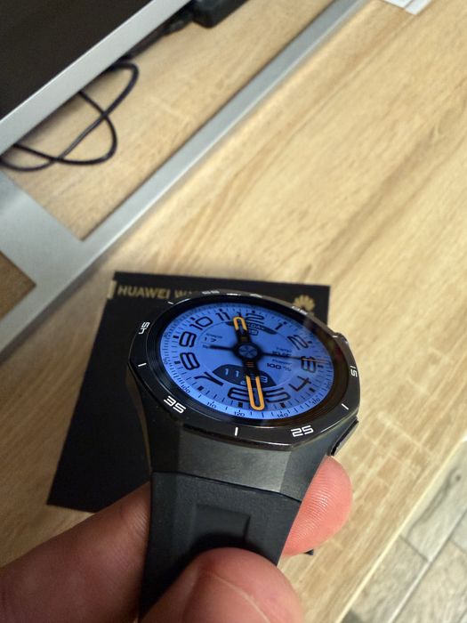 Ceas Huawei GT5 PRO 46mm smartwatch, impecabil, factura si garantie