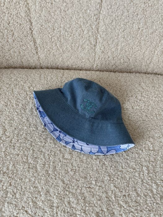 CH дънкова шапка New Season