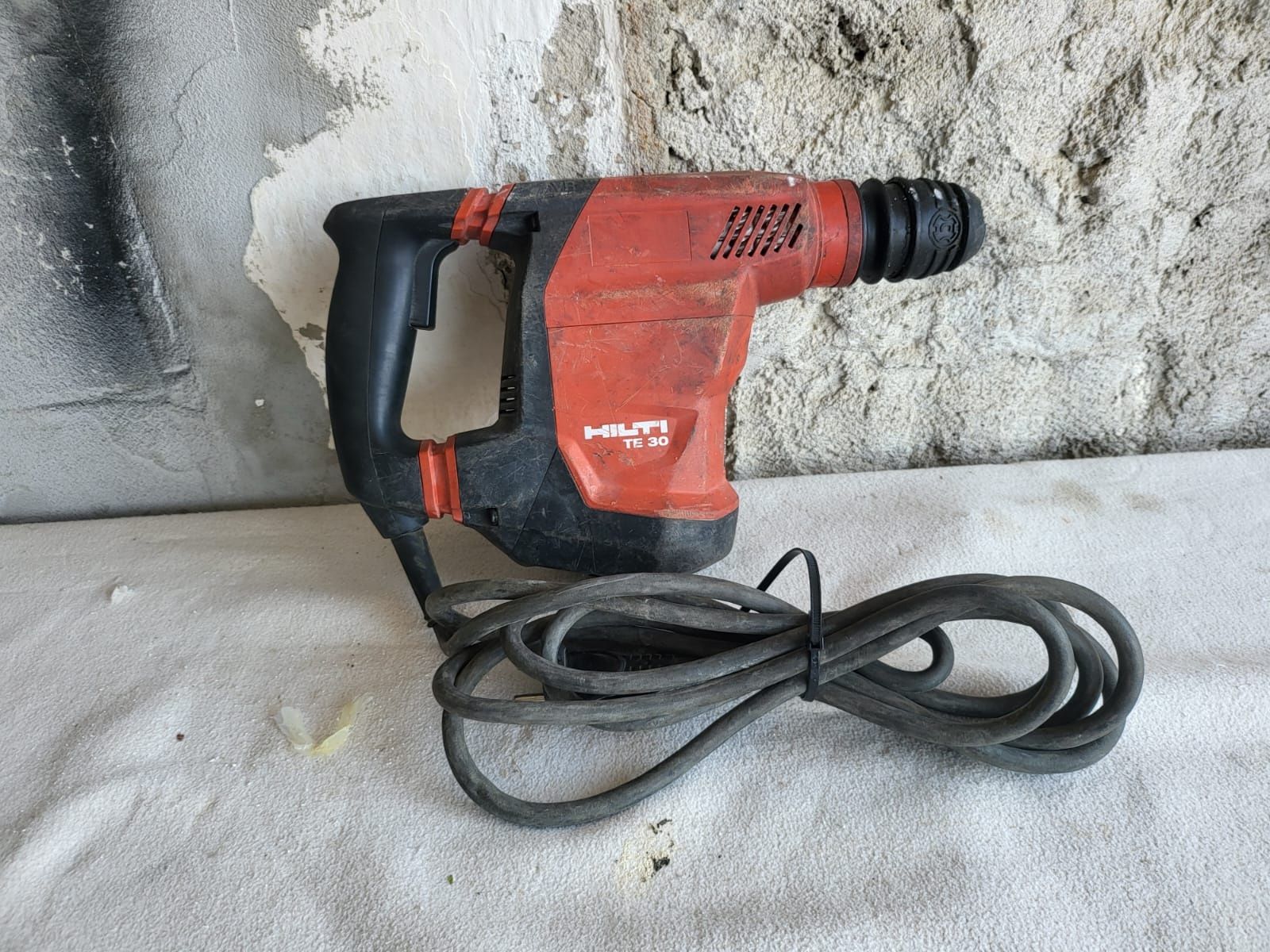 Ciocan rotopercutor Hilti TE 30 AVR