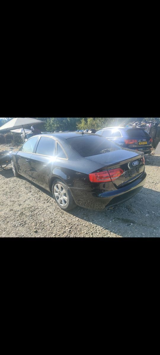 Piese dezmembrez dezmembrări cutie ușa audi A4 b8 2.0tdi