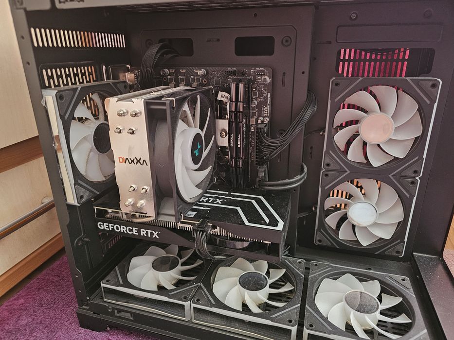 Calculator Gaming rtx 4060 rgb i5 12600 kf