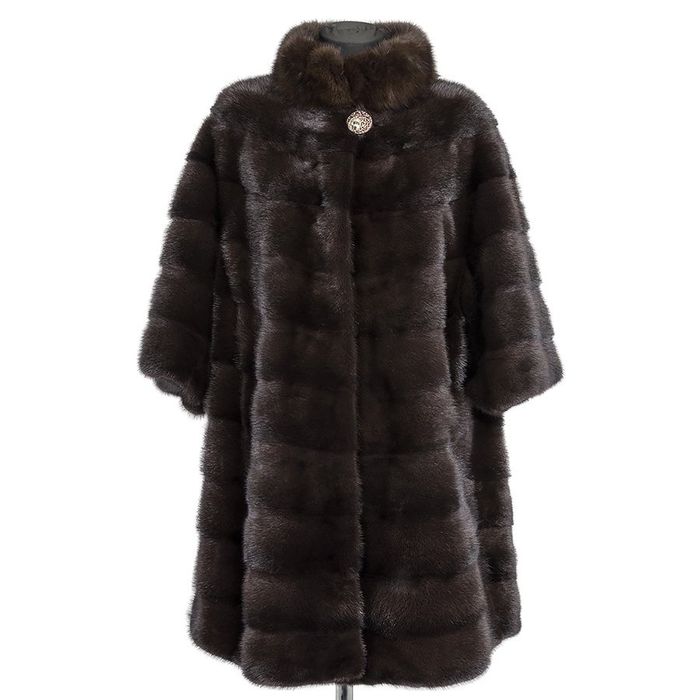 Продам норковую шубу без капюшона, размер 46-48 состояние отличное деш