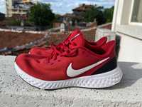 Nike Air Revolition 44