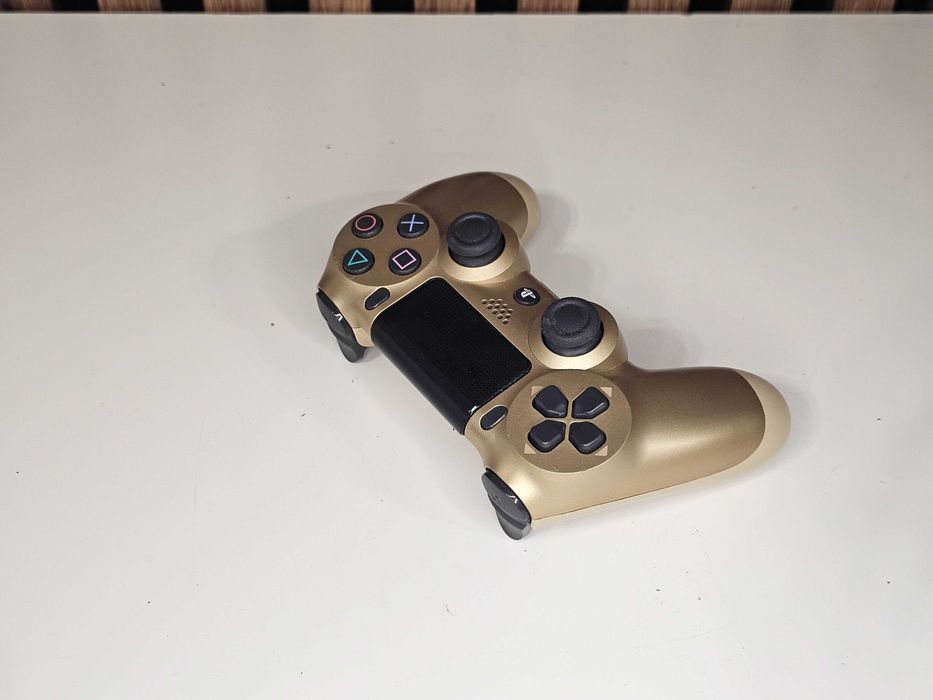 Sony Play Station 4 Gold Limited Edition