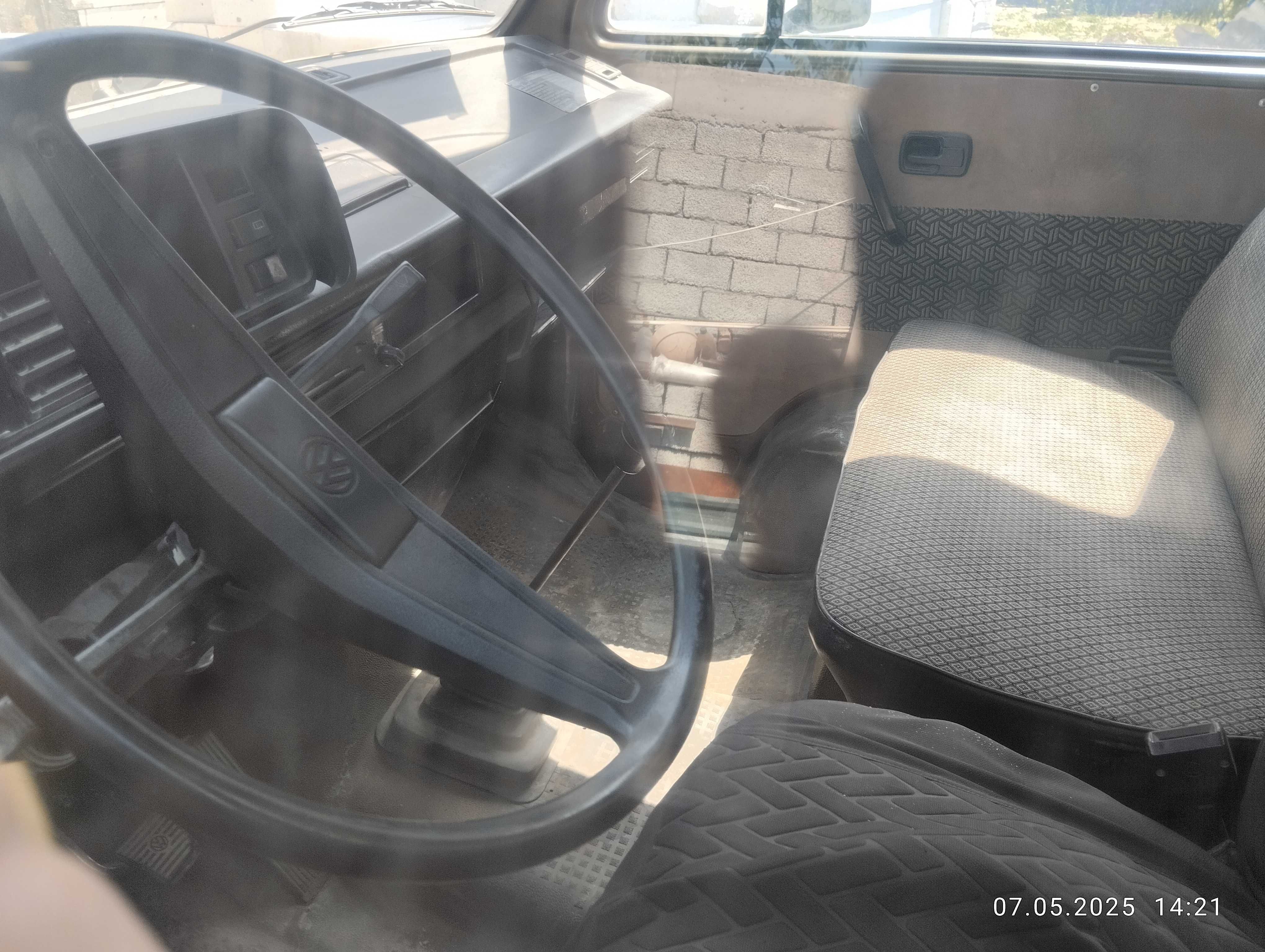 Vw t3 бортовой заводской бензин находу