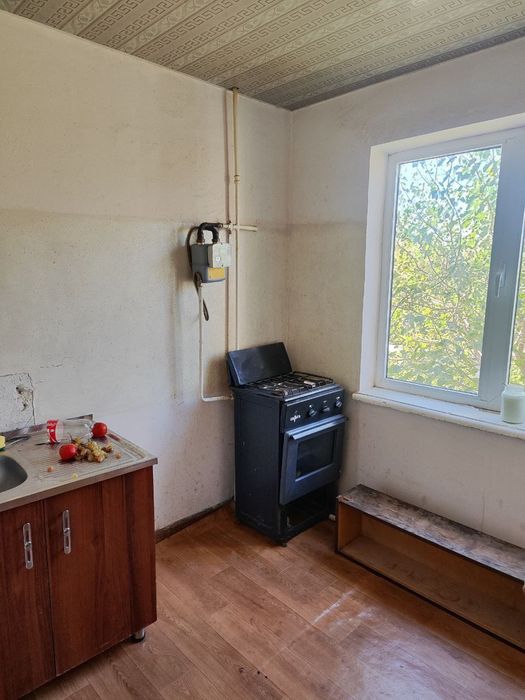 Срочно продается 1 х ком 3 этаж