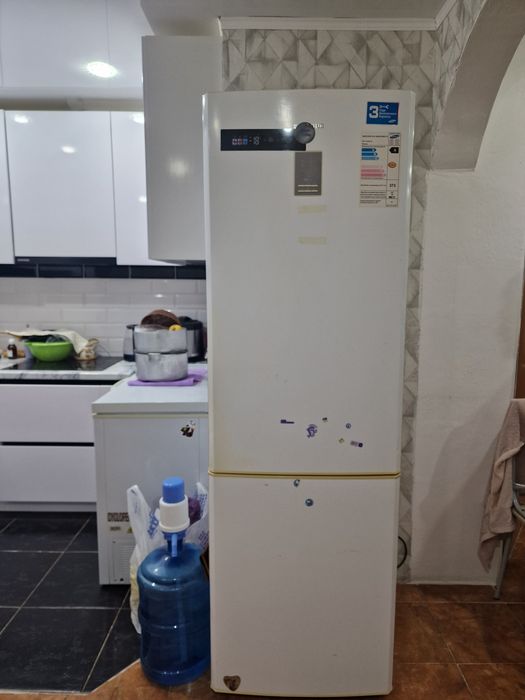 Холодильник б/у  торг