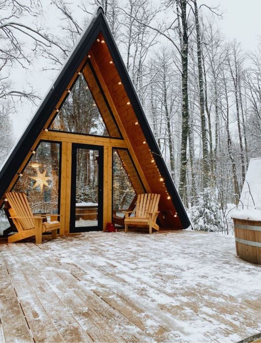 Vindem cabane tip A frame