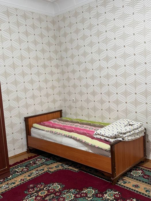 Detski mebel matrasi bilan i shkaf