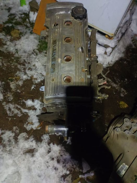 Продам мотор на машина Тойота