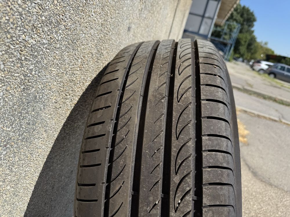 Летни Гуми Pirelli Powergy 235/55/19 - DOT4824