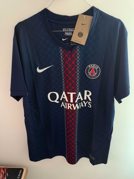 Tricou PSG sezonul nou fotbal