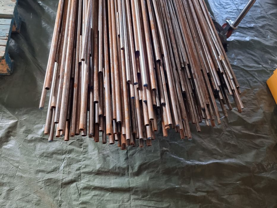 Țeava rotunda 10 mm x 2.6mm x 3- 3,5 m