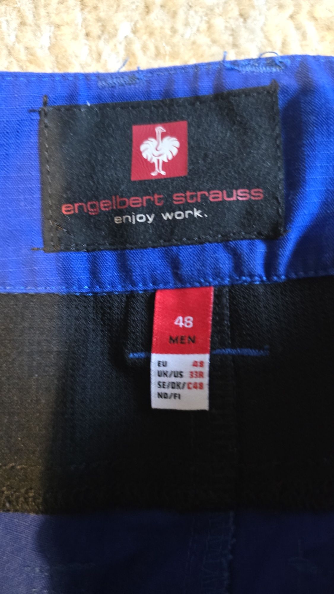 Strauss engelbert