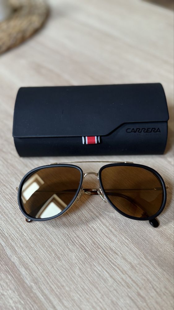 Слънчеви очила Carrera