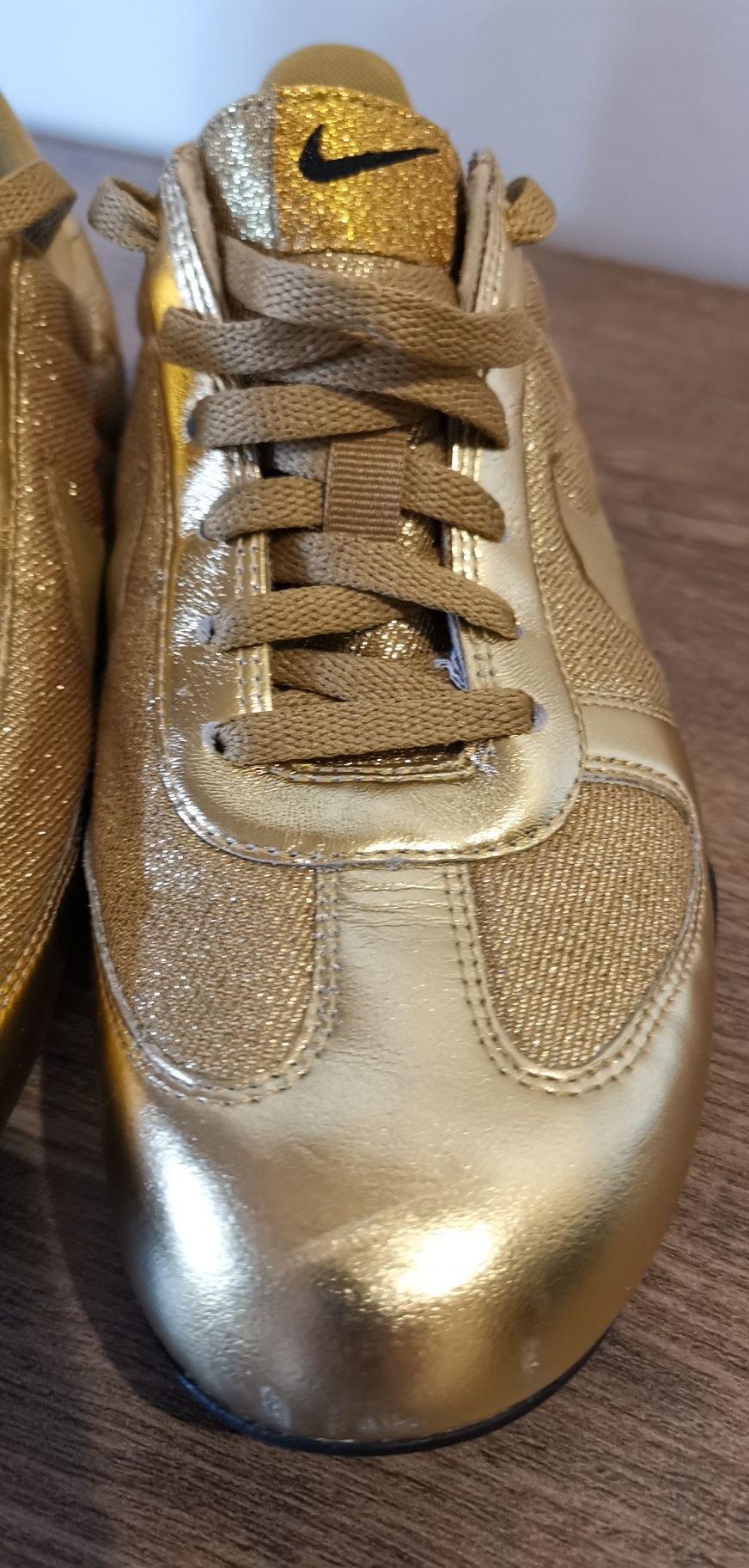 NIKE Gold Edition