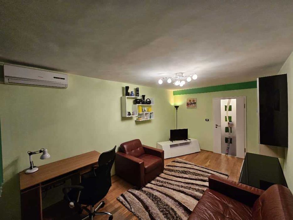 Inchiriez apartament 2 camere amenajat premium, zona Medicina