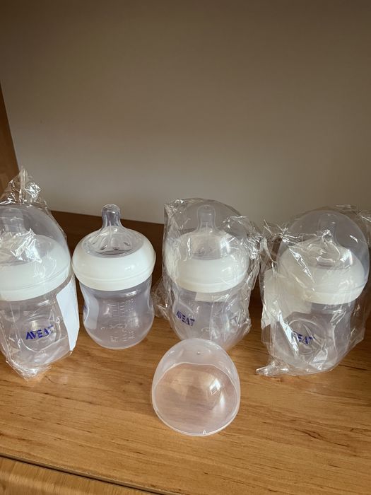 Set 4 biberoane Avent