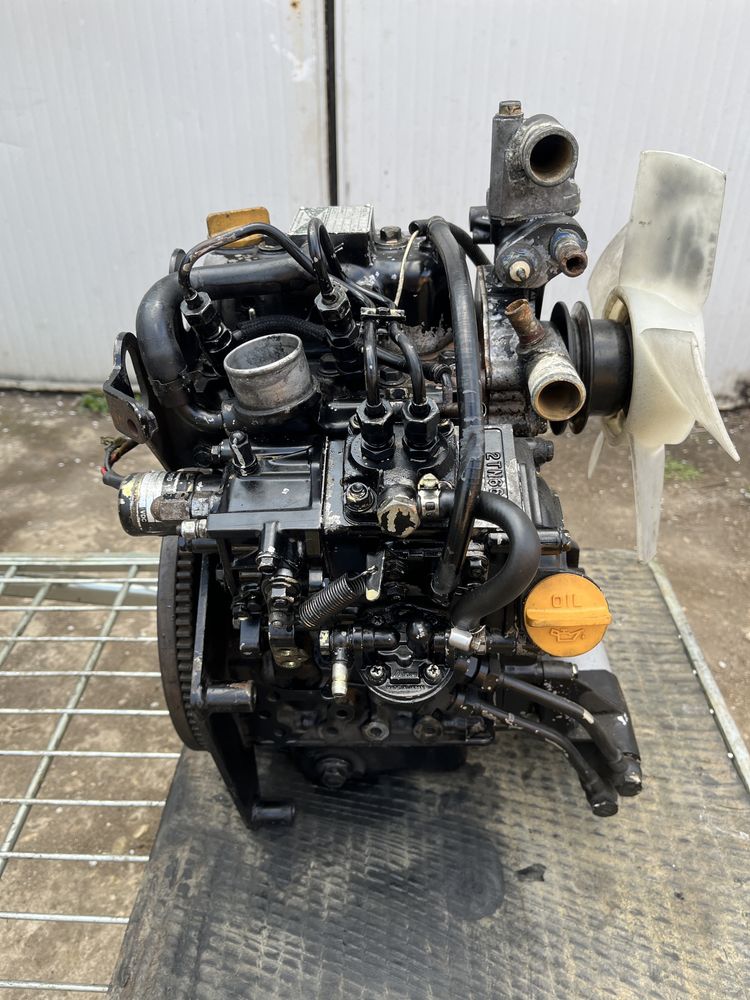 Motor Yanmar 2 cilindri