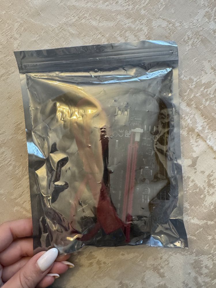 Riser PCIe 009 noi sau folosite