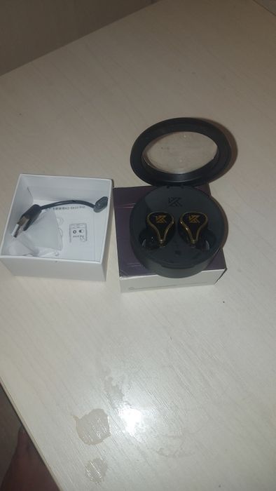 Беспроводные наушники kz_sk10 Pro