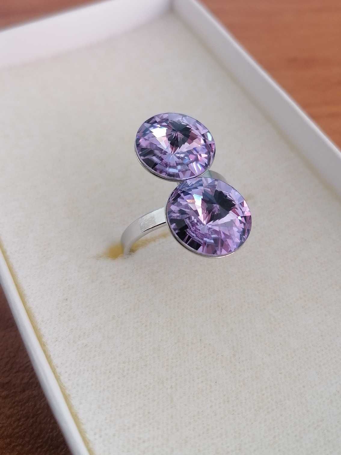 Сребърен пръстен с два кристала Swarovski Violet