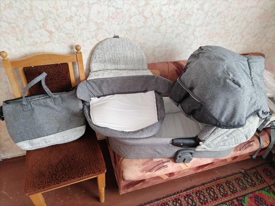 Бебешка количка Galaxy nio с 2 коша