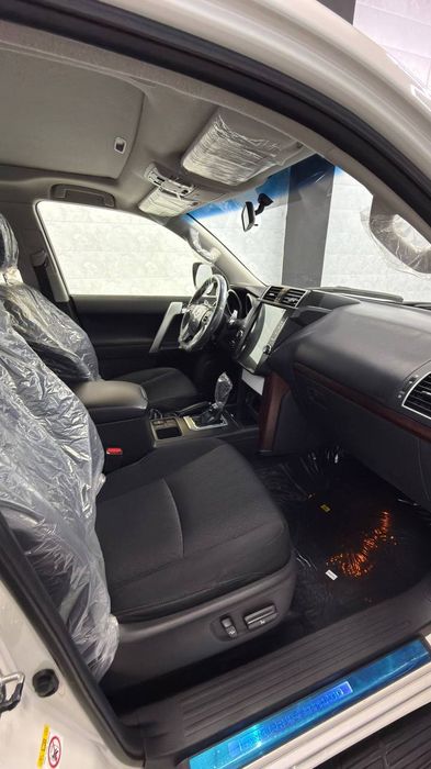 Toyota Land Cruiser 150